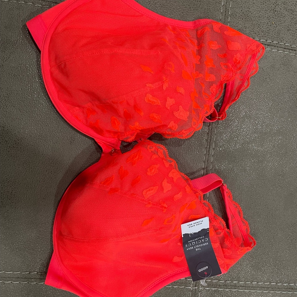 Cacique bra 40DDD
